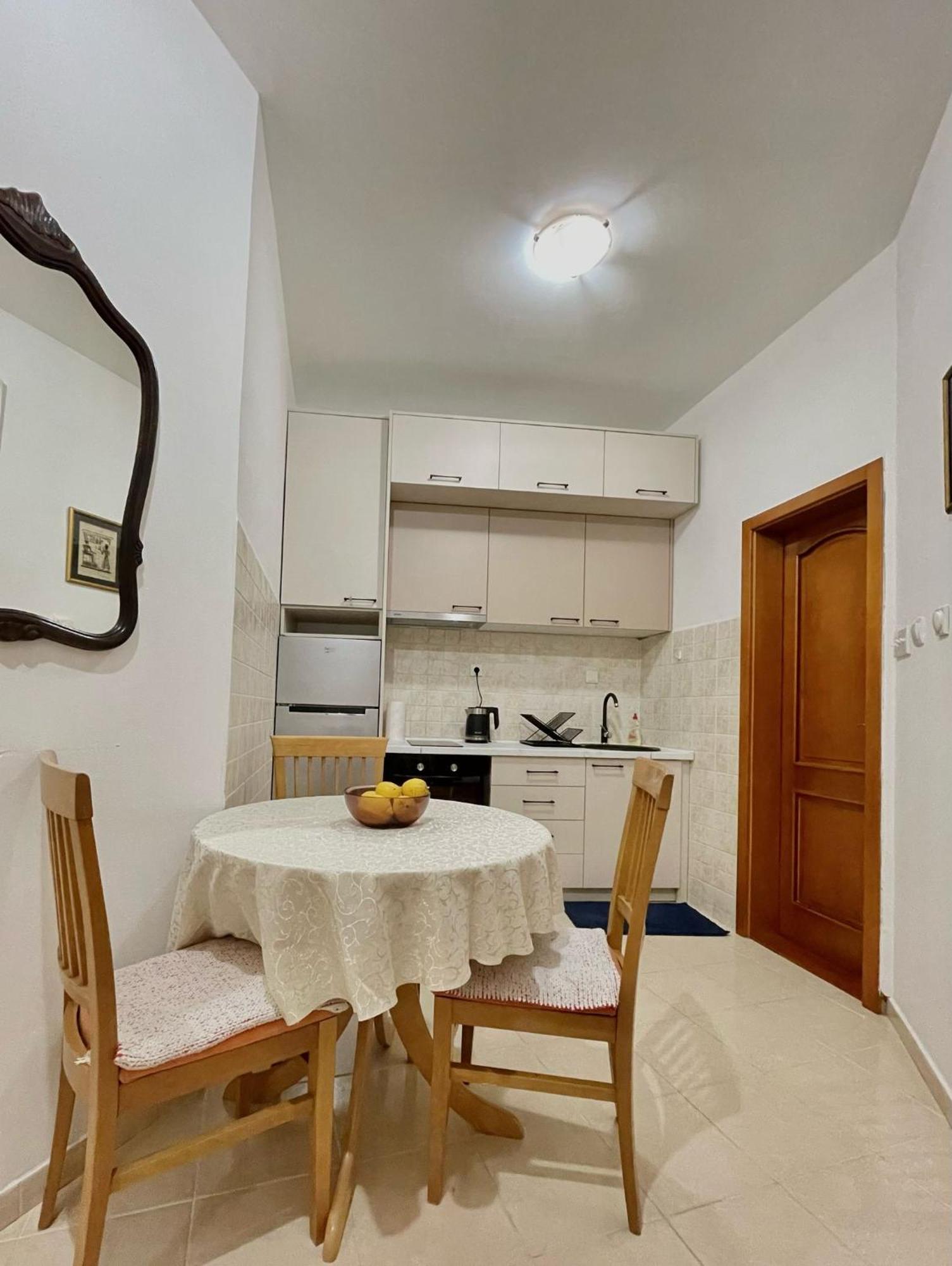 Apartment Kralj Kotor Extérieur photo